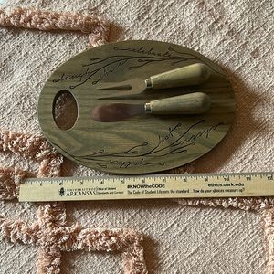 Solid wood mini charcuterie board